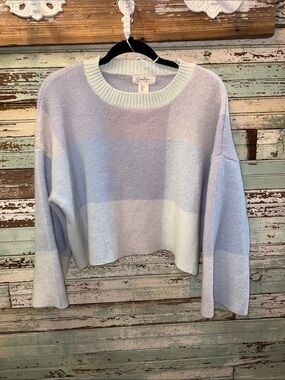 Jessica Simpson Pastel Check Cropped Crew Sweater - Light Blue & Cream